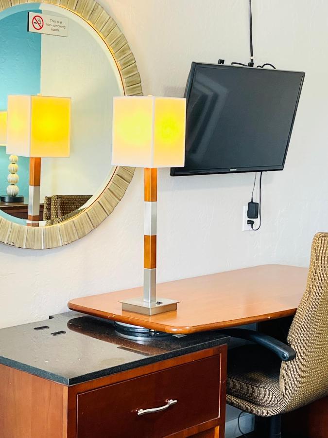 Relax Inn Lawton Zewnętrze zdjęcie